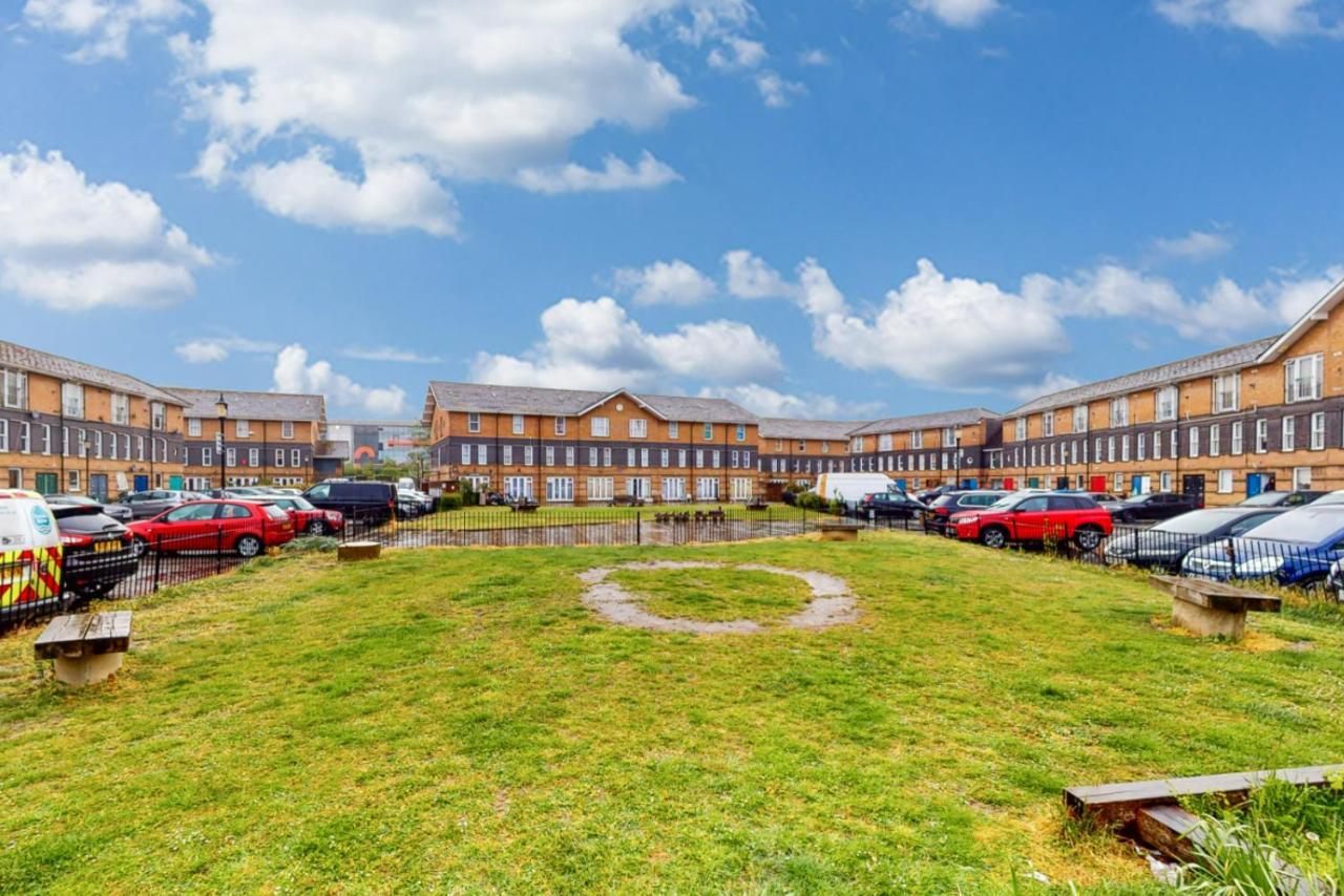 Elegant 1Bed Flat With Parking 5 Min To Hackney Wick Leilighet London Eksteriør bilde